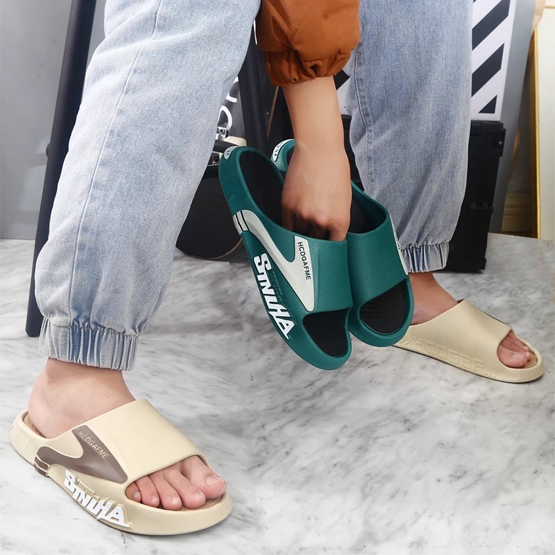 Soft Men's Slippers Slides Summer Outdoor Sandals PU Insole Non-slip Indoor Home Shoes