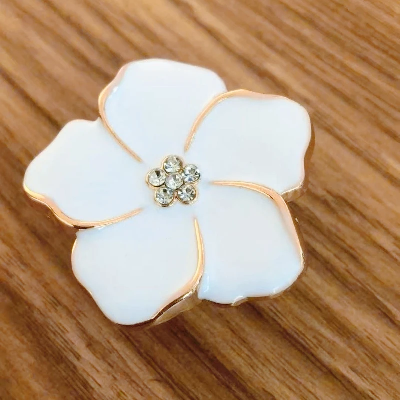 1pcs Five Petal Flower Shape Drawer Handle Zinc Alloy Furniture Pulls Door Cabinets Knobs Hardware for Kids Bedroom Drawer Decor