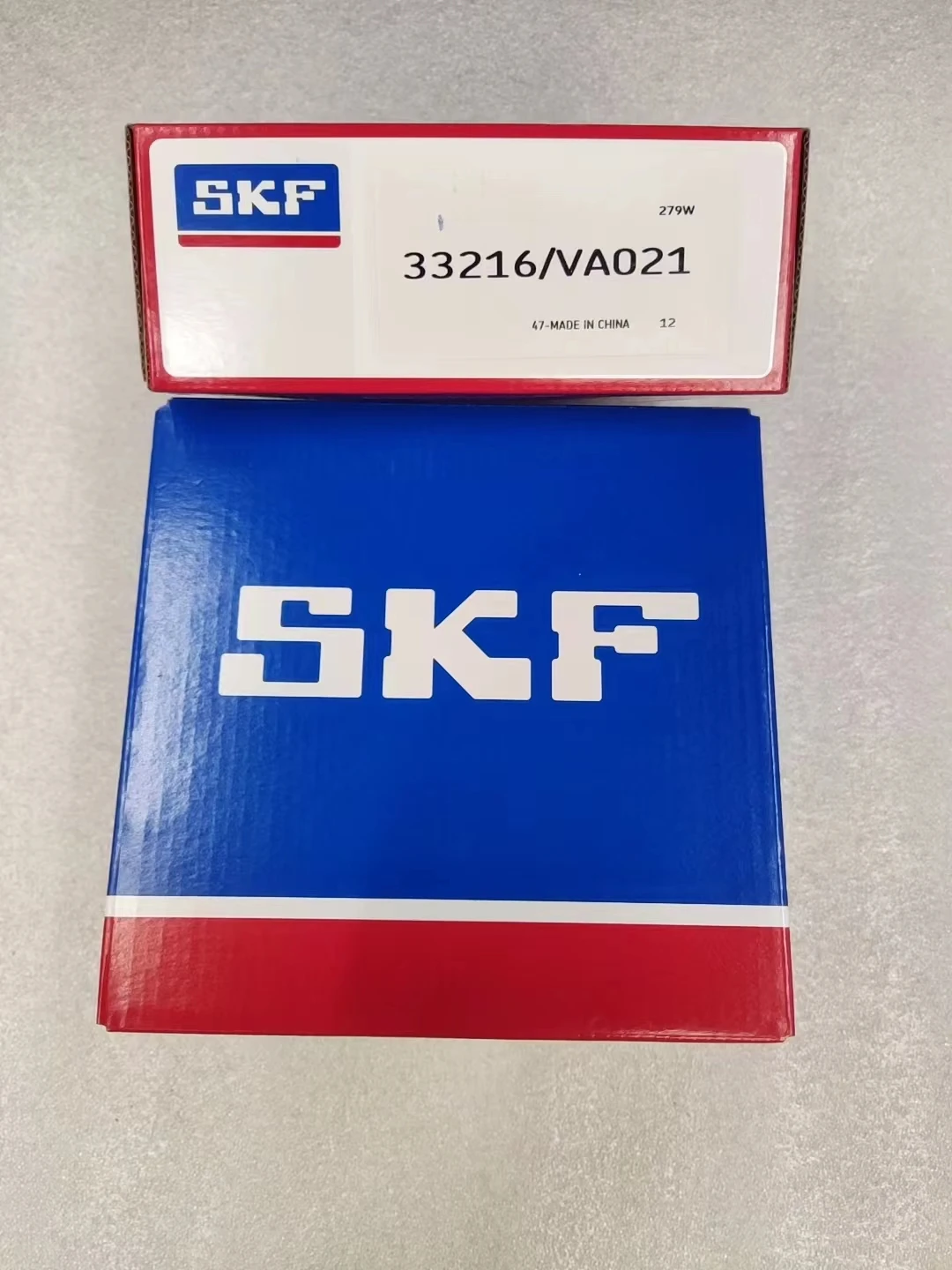 SKF 33216 Single Row Tapered Roller Bearing SKF33216