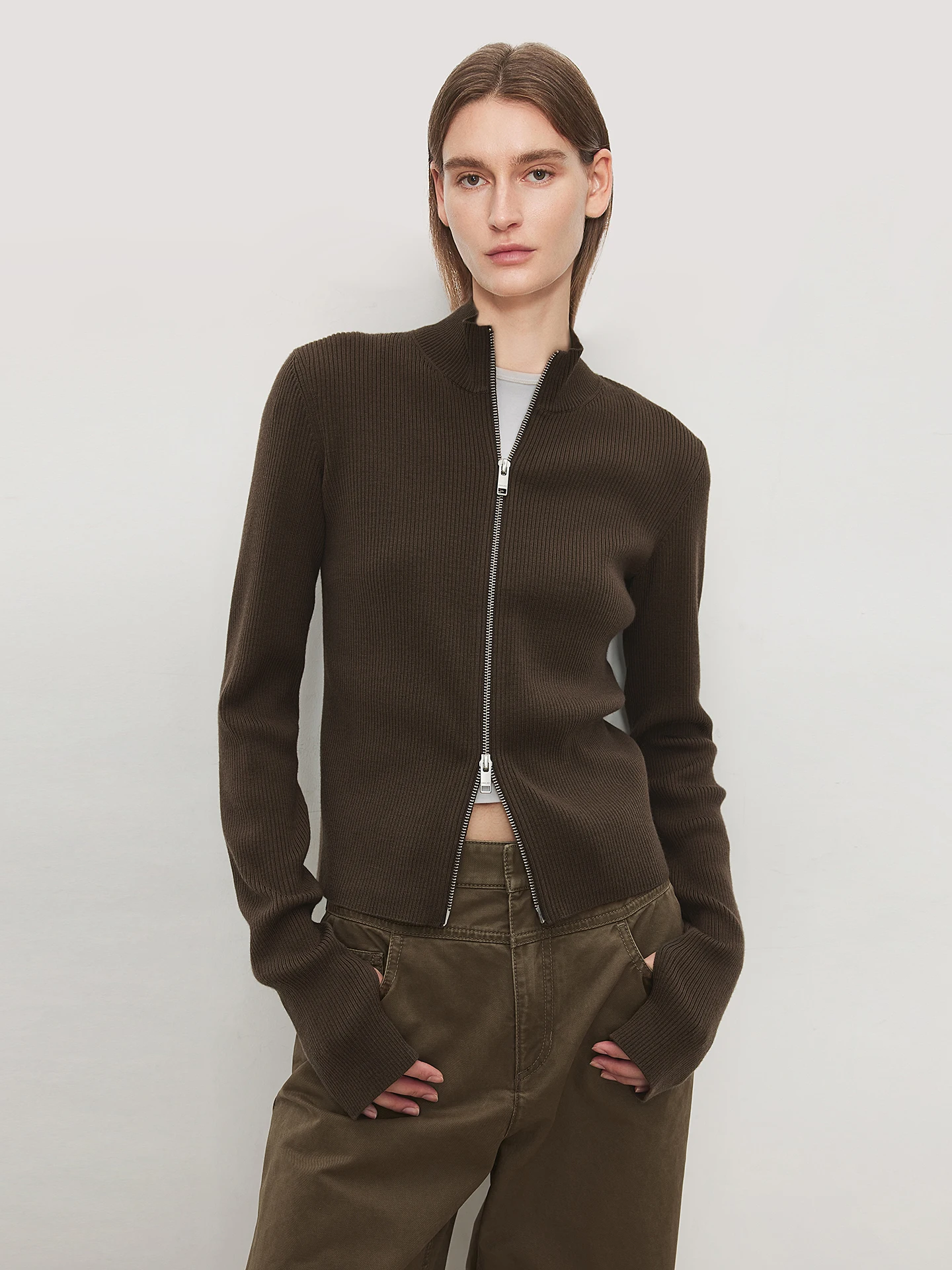 

CHICJOC Heavyweight Fine Spun Woolen Yarn Faionable Slimming Vertical Pit Stripe Double Zipper Open Cardigan Side Slit Top