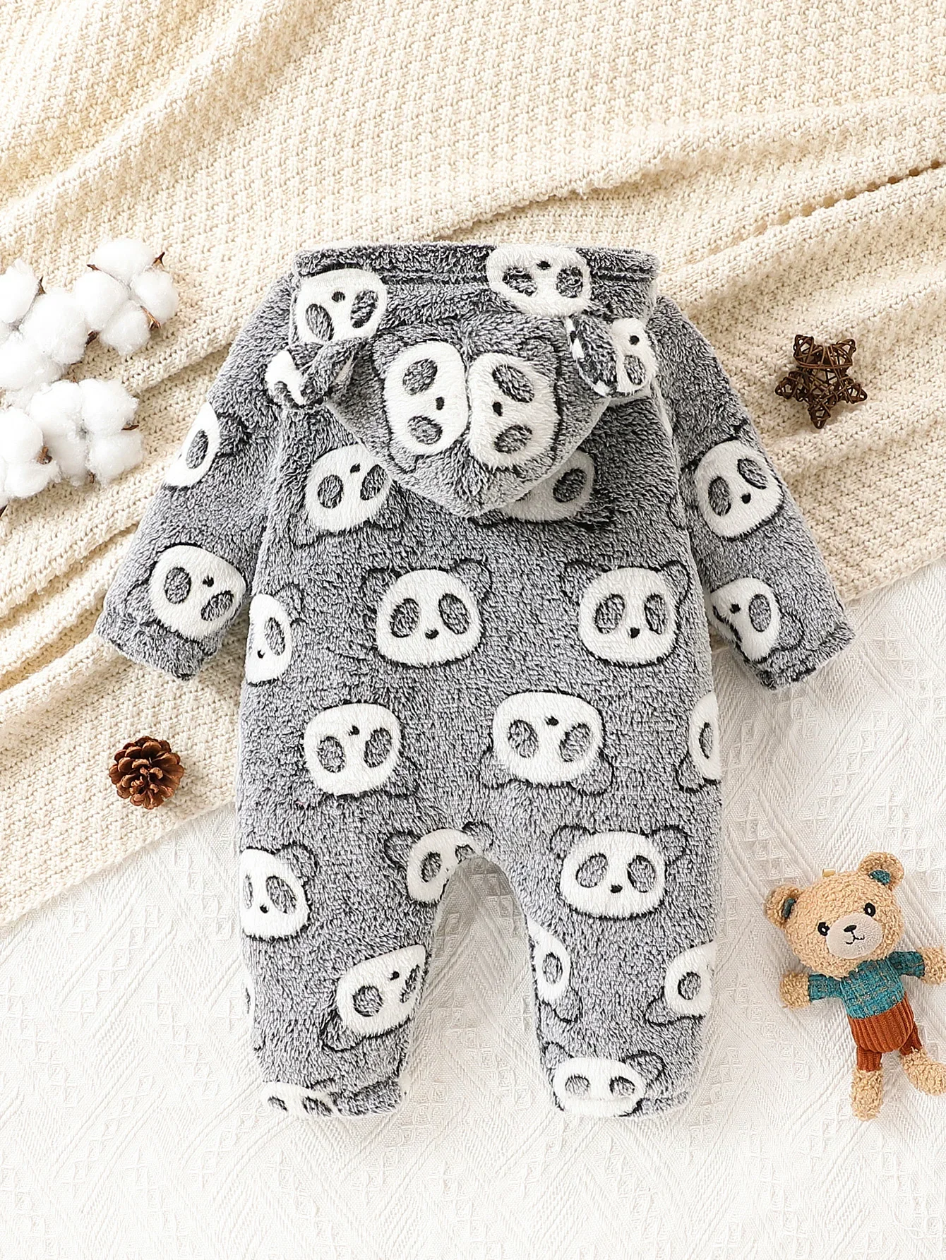 Baby-Jungen-Overall mit Cartoon-Aufdruck, Reißverschluss und Kapuze, langärmelig, modischer, süßer Strampleranzug mit langen Beinen für den Winter – Detail 4