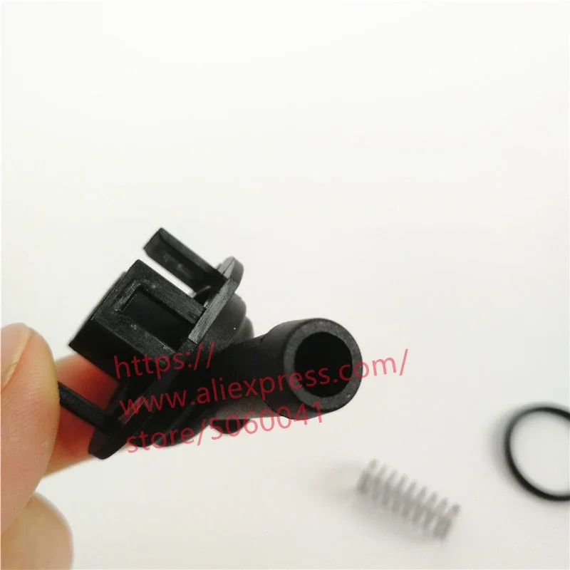 PCV valve Cylinder head one-way valve for Great wall Haval H6 M4 M2 Voleex C50 Cowry V80 1.5 engine