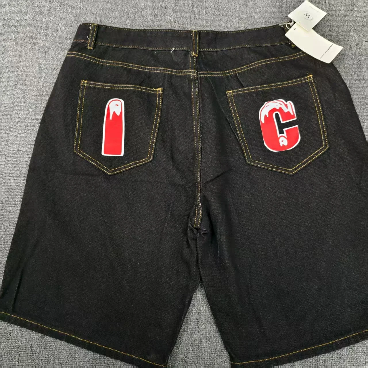 2025 Y2k الأمريكية الرجعية الهيب هوب المطبوعة الدنيم السراويل الصيف الرجال والنساء موضة شارع العليا شخصية فضفاض مستقيم الجينز