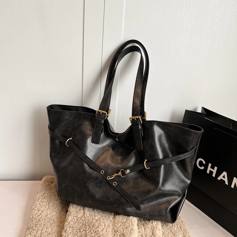 

New Trendy Single-Shoulder Women's Bag For Daily Commuting Underarm Bag With Large Capacity Tote Handbag