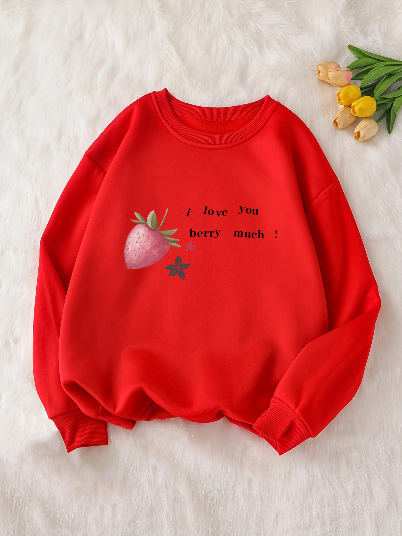 Simple Strawberry Text Print Sweet Cool Personality Red Hoodless Comfortable Sweatshirt,Ladies Fashion Trend Tops for Women