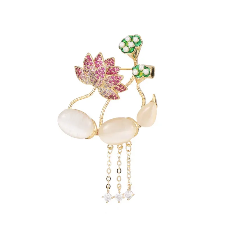 Spilla portafortuna Lotus Lotus Cheongsam e accessori Hanfu, radice di loto di fascia alta e spilla fiore di loto pin9521
