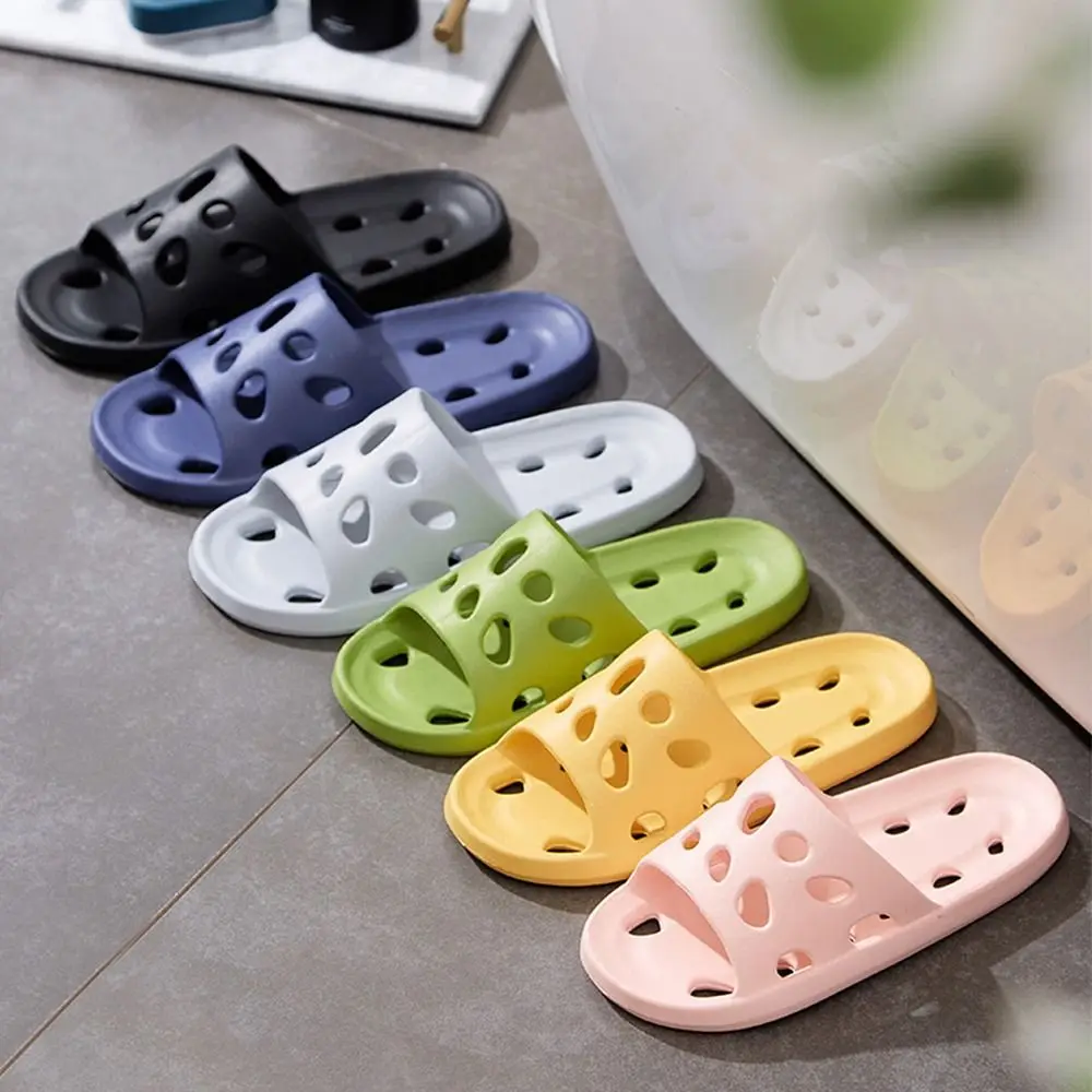 Hollow Out Women's Slippers Fashion Soft EVA Bathroom Slippers Solid Color Non-slip Beach Slippers Man