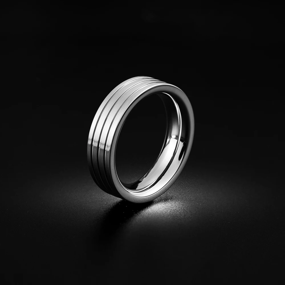 KULUZE 100% Titanium Circle Ring Luxury Shiny Love Ring Men Woman Jewelry Lovers gift Fashion Brands Smooth Glossy titanium ring