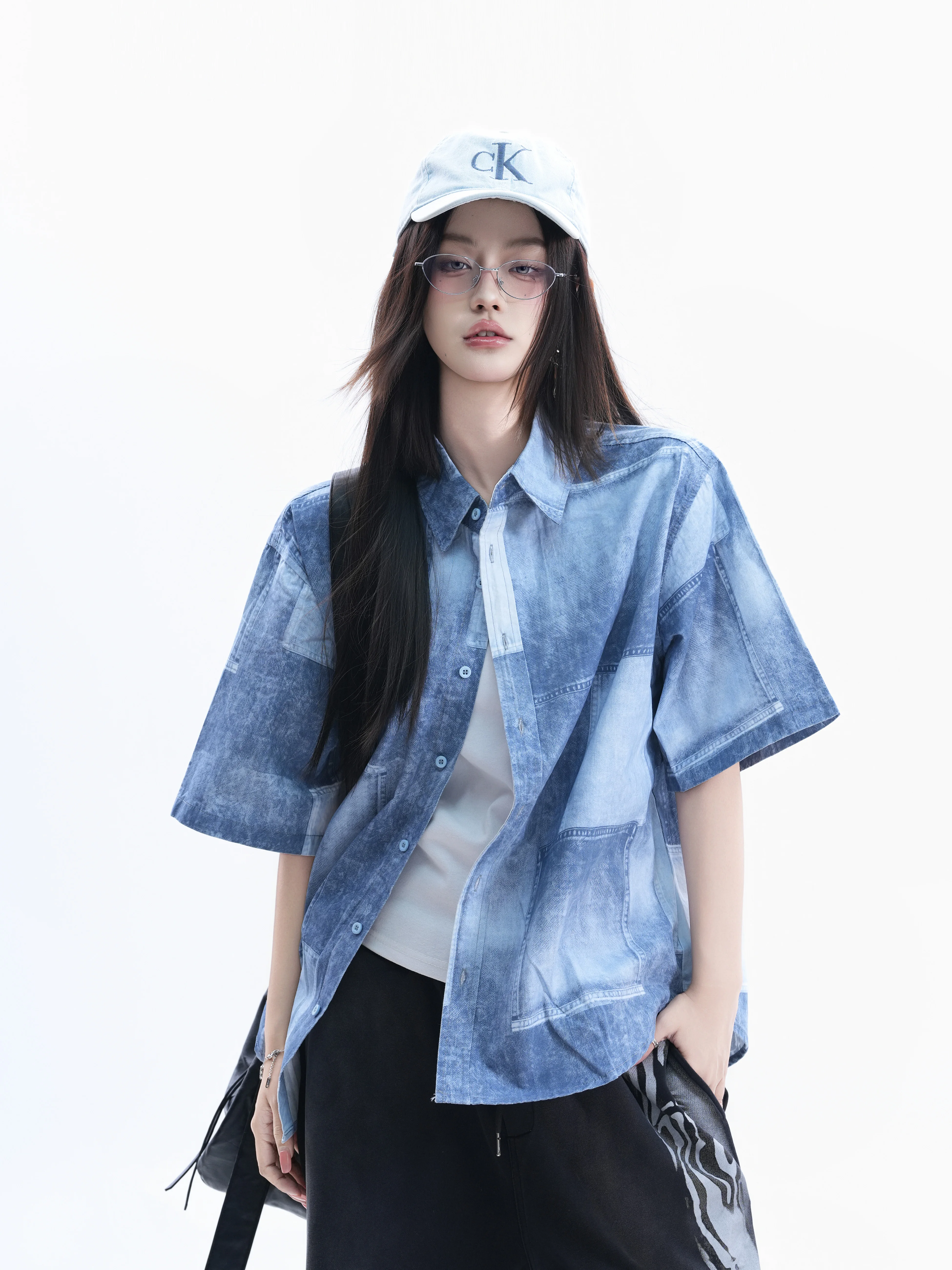 

Retro Washed Short Sleeve Loose Women's Shirt Small Ball Color Block Cotton Casual Versatile Shirt for Couples Summer 2026