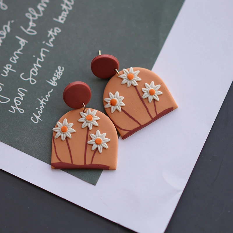 Handmade Daisy Flower Brown Big Multi Size Pendants Shapes Arch Disc Solid Color Polymer Clay Earrings Sets For Woman Holiday