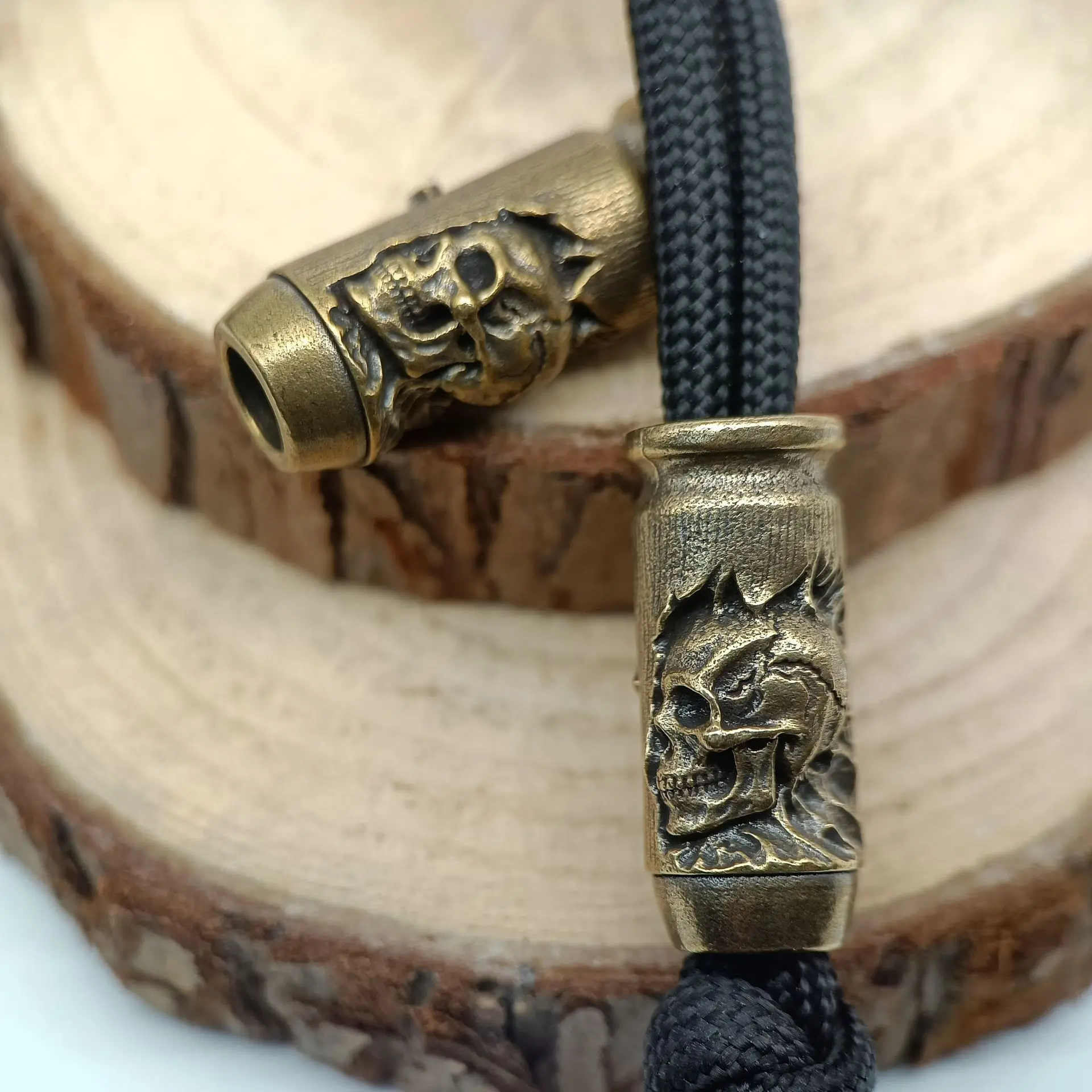 1PC Brass Skull Cross Bullet Knife Beads EDC Outdoor Gadgets Paracord Beads Flashlight Pendant Key Pendant DIY Beads