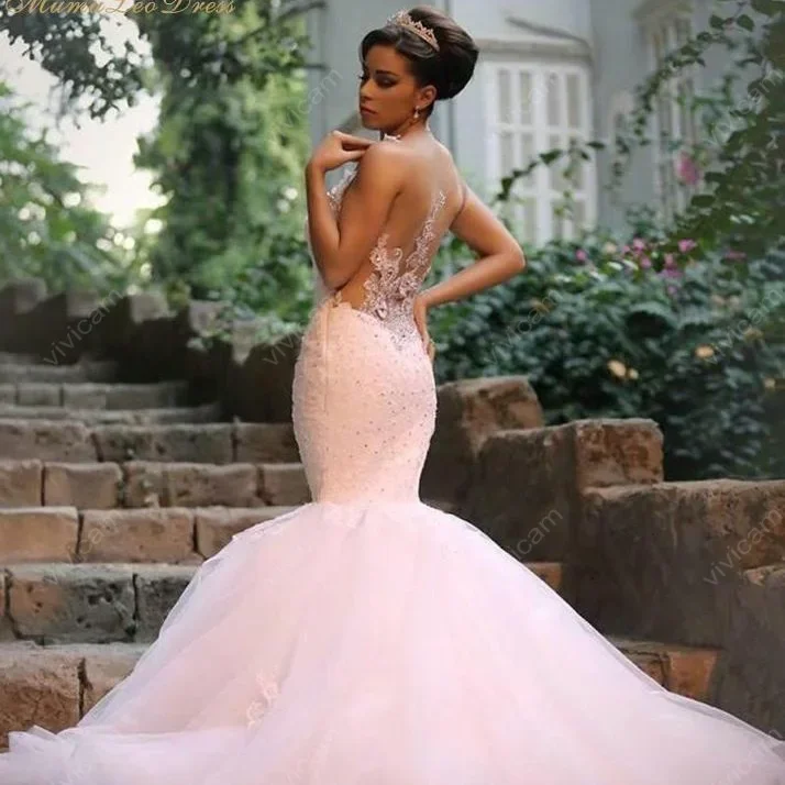 Customized Charming Spaghetti Straps Crystals Sweetheart Mermaid Wedding Dresses Sweep Train Illusion Back Robe Mariée Lace Br