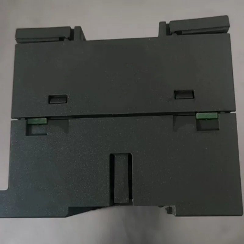 

6ES7231-0HC22-0XA8 6ES7231-5PF32-0XB0 6ES7231-7PB22-0XA0 Новый оригинальный модуль ПЛК в наличии, быстрая доставка