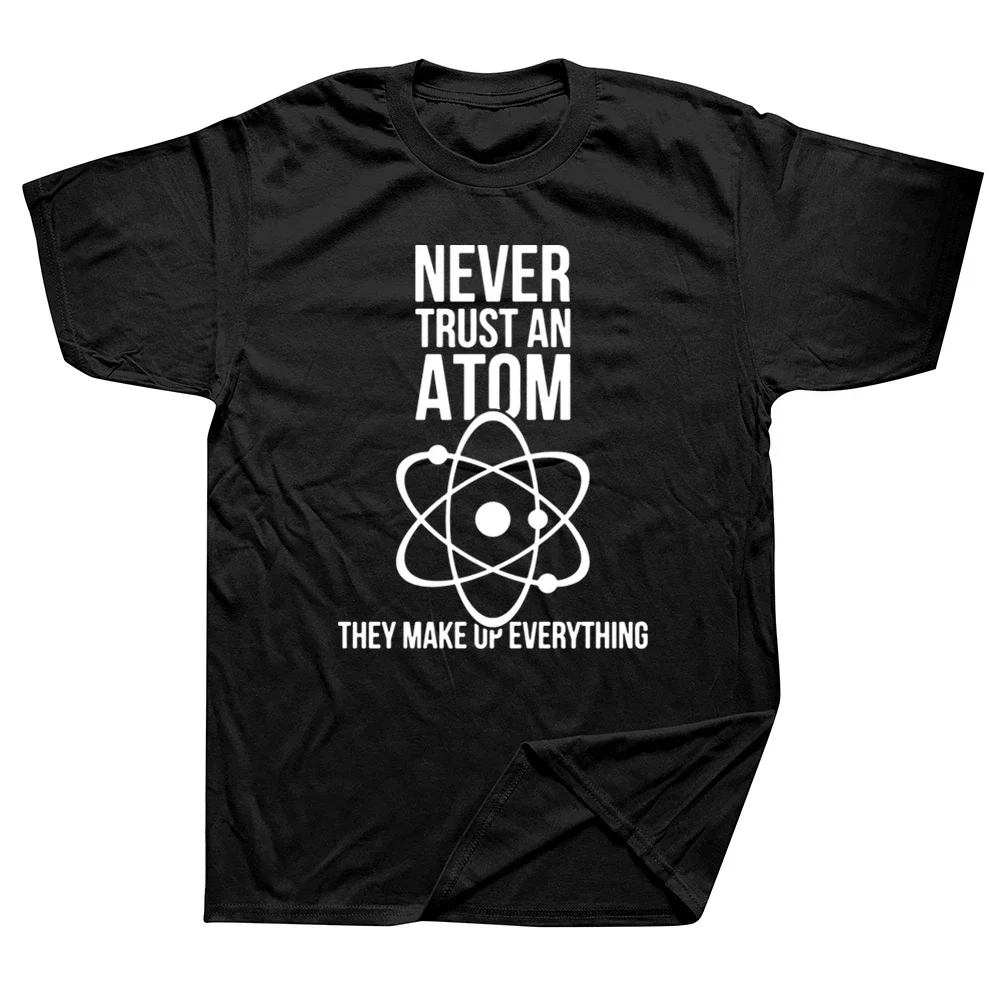 

Футболка мужская хлопковая с коротким рукавом и принтом «Never Trust An Atom»