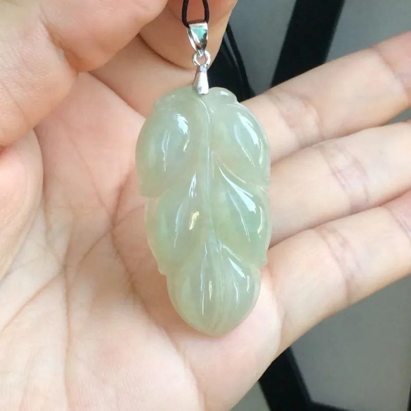 Colgante de hoja de hielo de Boutique para hombres y mujeres, colgante de Jade