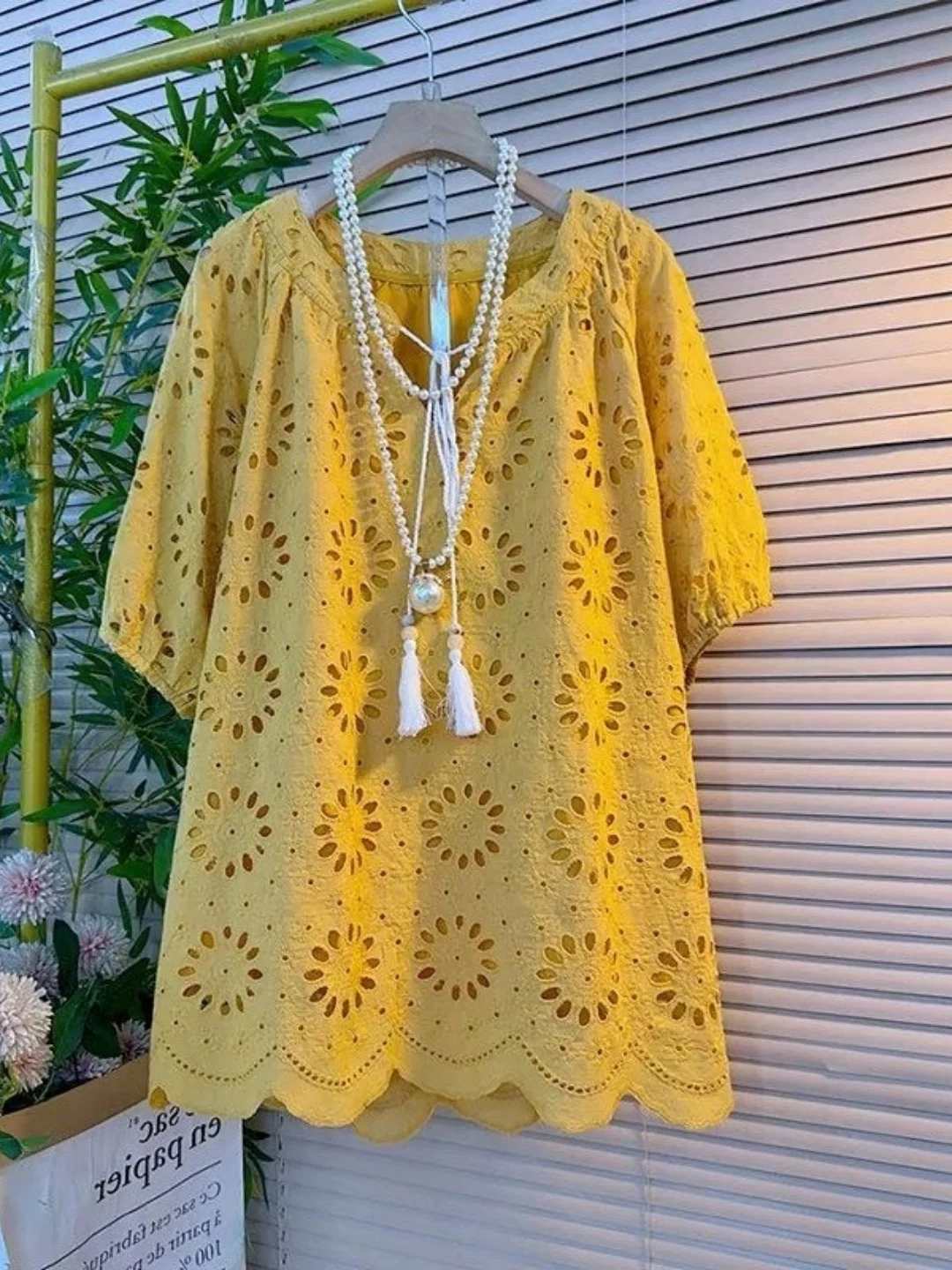 Sweet Style Hollow out Lace Shirt plus Size Loose Fit Short Sleeve 300 Pounds Large Size Women's T-Shirt Breathable Summer Top