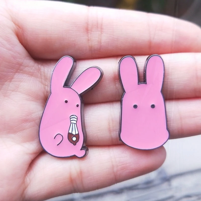 Mokke Enamel Lapel Pins Pinsk Bunny Badge 2021 Anime Toilet Bound Jibaku Shounen Hanako-kun Rabbit