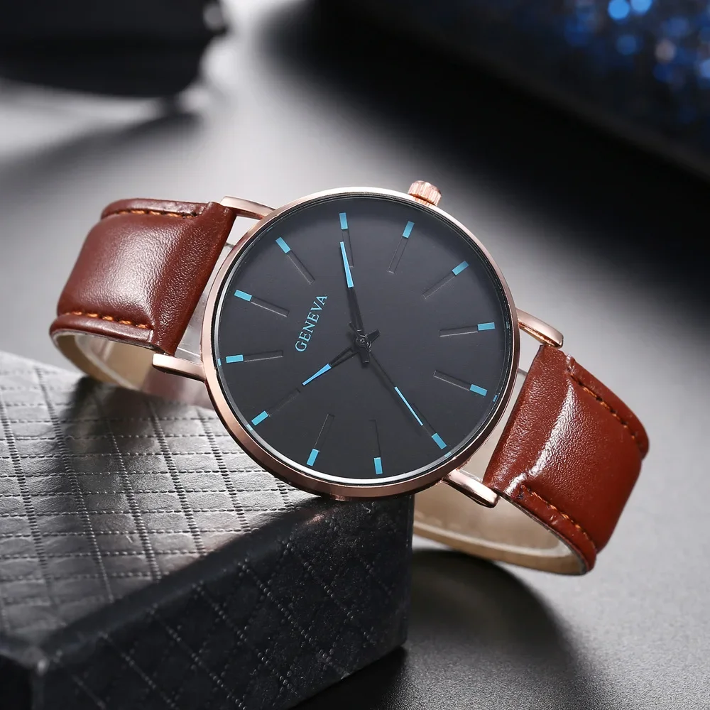 

Selling Ultra-thin Simple Belt Men's Quartz Watch