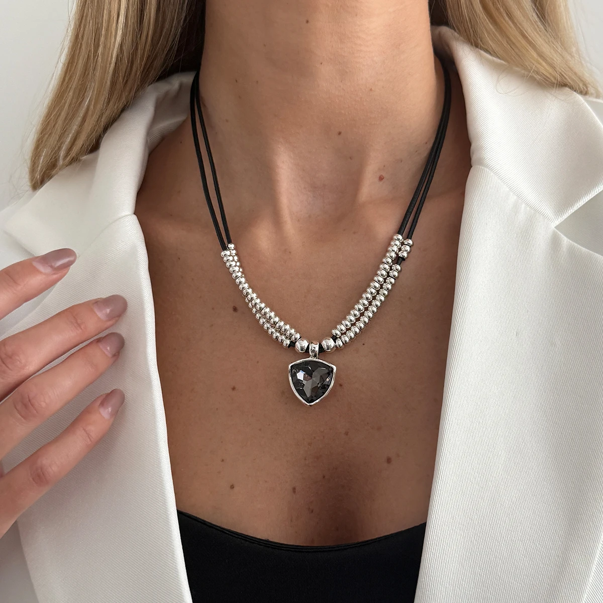 SHIXIN Trendy Shiny Acrylic Rhinestone Heart Pendant Necklace Women Retro Stacked Leather Rope Chain Beads Choker Necklace Gift