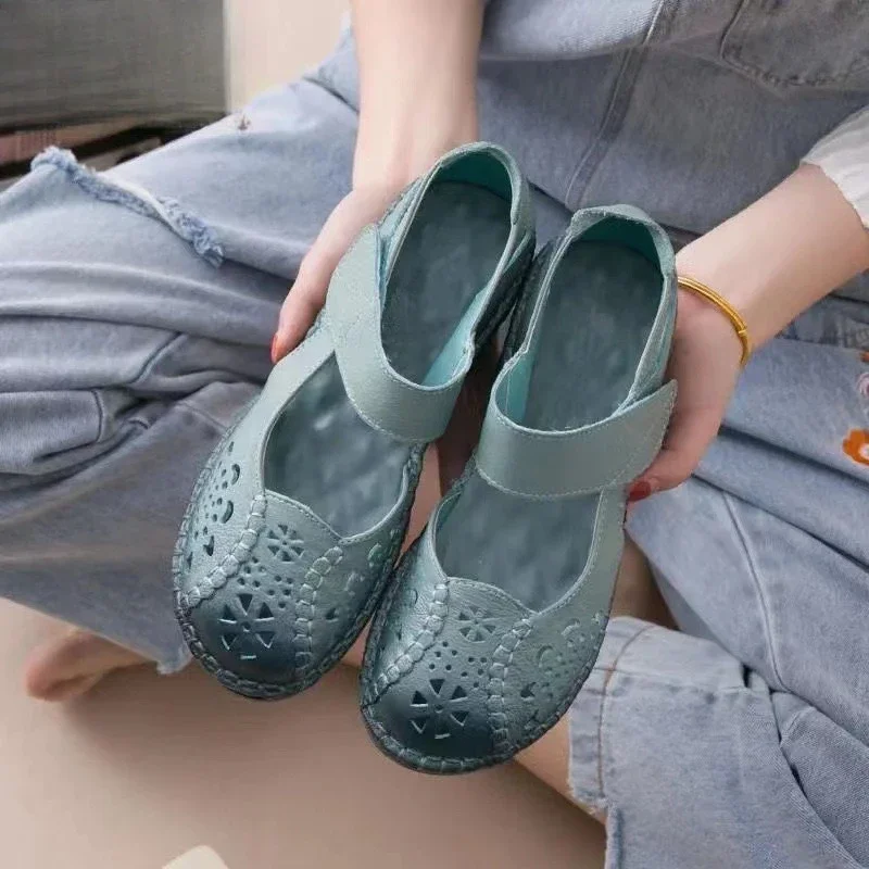 

Мягкие женские сандалии из воловьей кожи, модные дышащие сандалии из натуральной кожи, новинка лета 2026, однотонные женские сандалии, размер 42