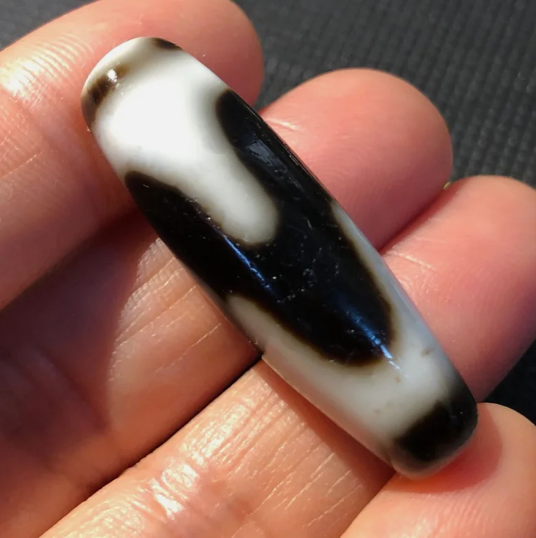 Energy Tibetan Old Agate tiger tooth Totem dZi Bead Amulet12*38mm