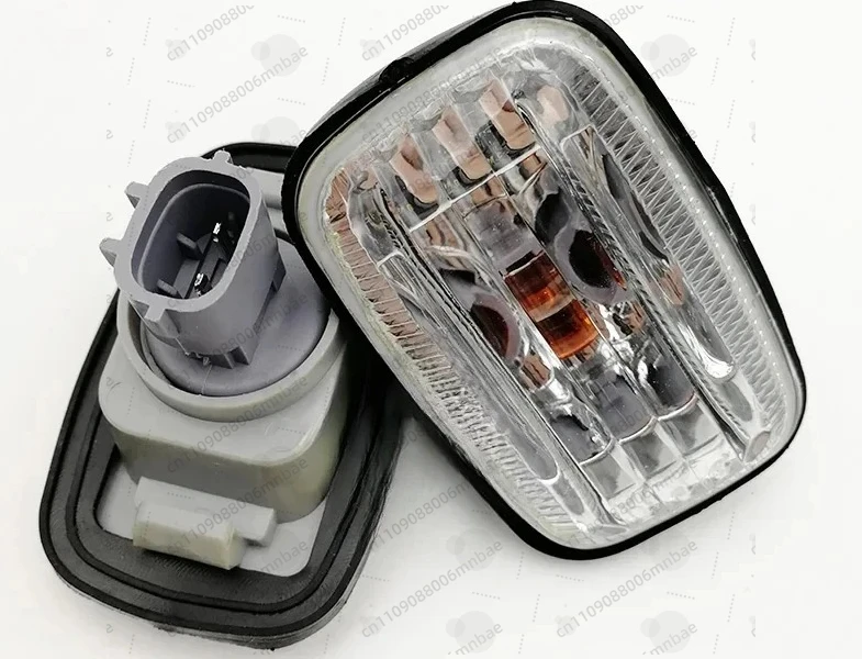 

2 шт. для Toyota Land Cruiser 4500/4700 LC80 LC100 LC95: фонари-повторители поворотов на крыльях