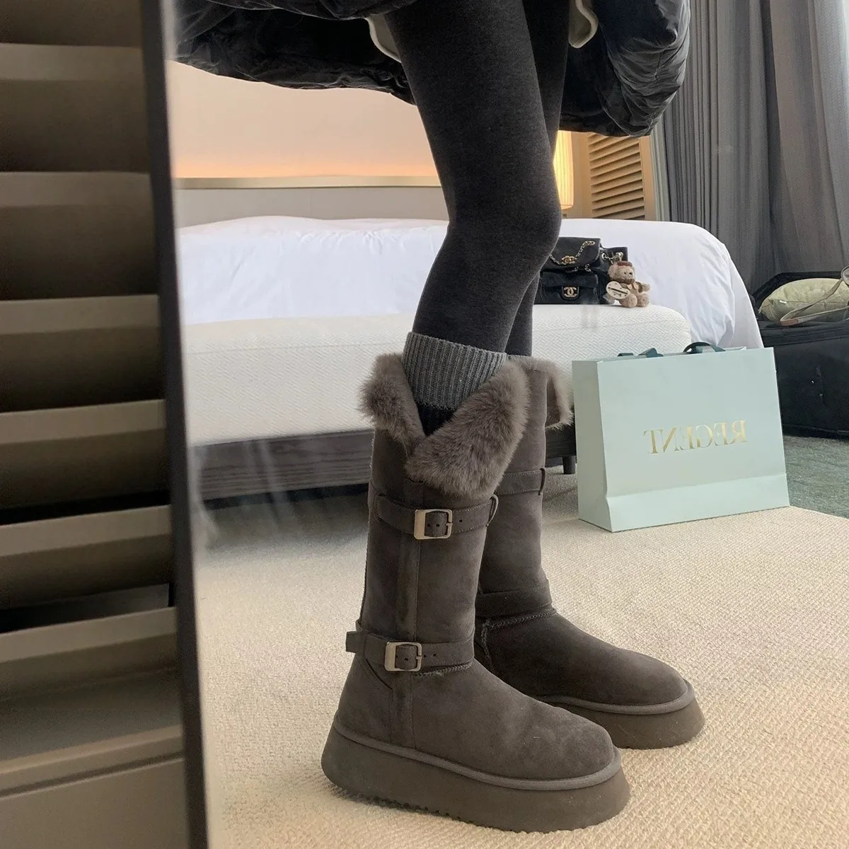 

ey Long Tube Snow Boots Women's 2025 Winter New Thi Bot mid Tube Fce Northeast Cotton oes Warm High Tube Boots