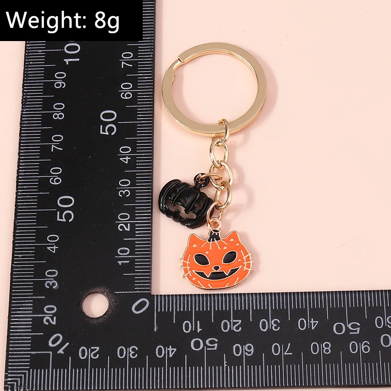 Aihua Goldfarbener modischer Halloween-Schlüsselanhänger, Emaille, gruselige Geister, Spinne, Mumie, Kürbis, Schlüsselanhänger, Schlüsselanhänger für Frauen, Halloween-Nacht – Detail 14