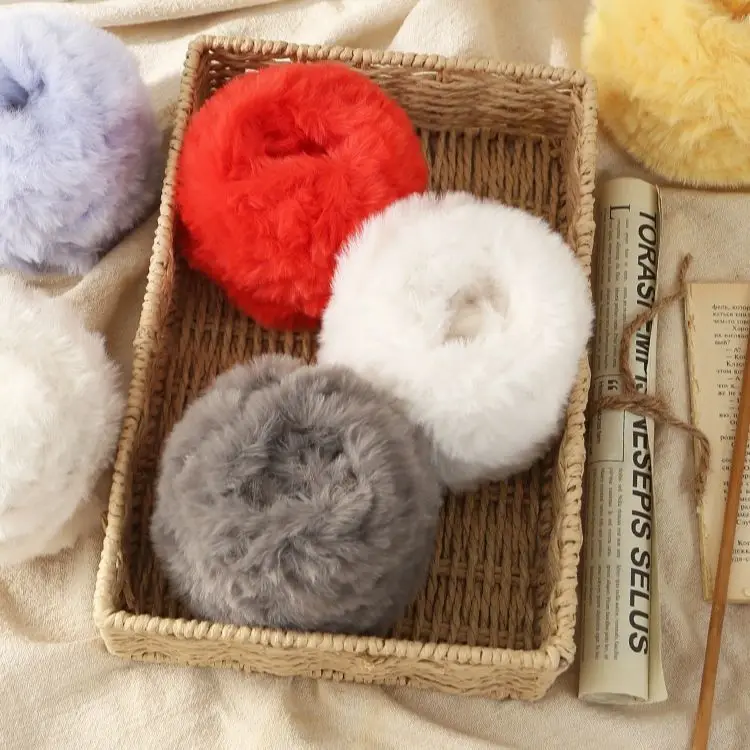 5PCS 200g Soft Faux Fur Yarn Faux Mink Fluffy Furry Plush Yarn For Crochet Knitting Sweaters Scarves Hats Slippers DIY Crafts