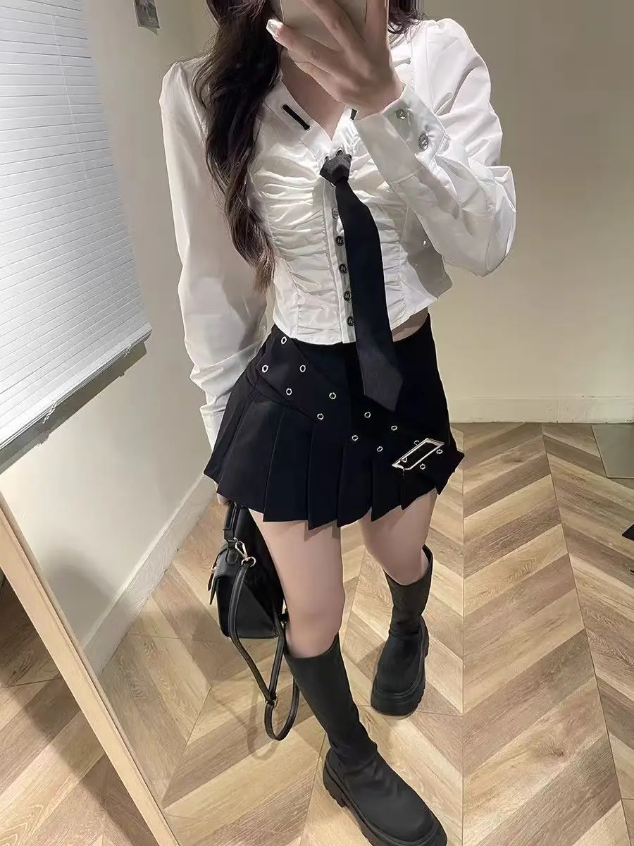 Set Rok 2 Potong Kasual Korea Kaus Crop Top Y2k Wanita + Rok Kue Mini Pakaian Vintage Amerika 2000S Pakaian Ramping Seksi