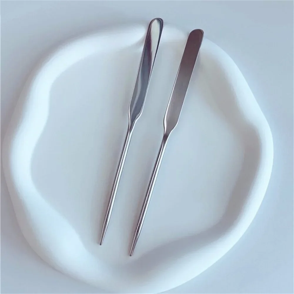 2PC ステンレス鋼パレットトレイロッドセットスパチュラトナーメイクアップミキシングミキシングスティックファンデーションクリームミキシング化粧品メイクアップツール