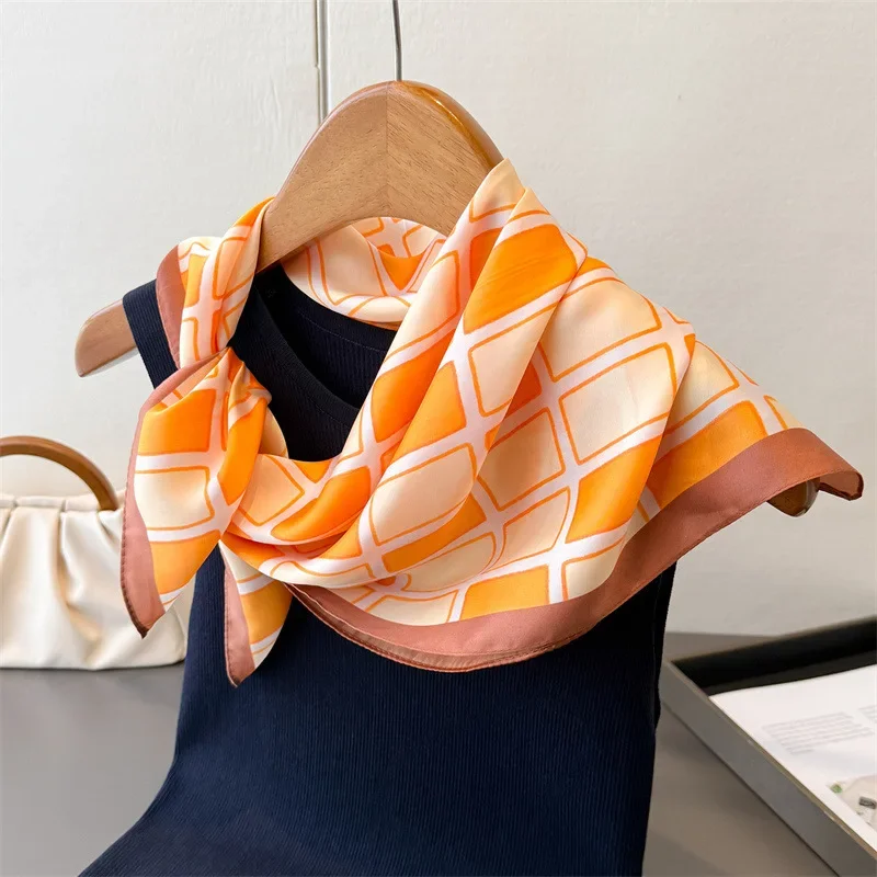 

New Summer Fashion Women Silk Scarves Bandana Scarf Beach Shawl Wrap Female Foulard Scarf Hijab Headband Echarpe Bufanda Muffler