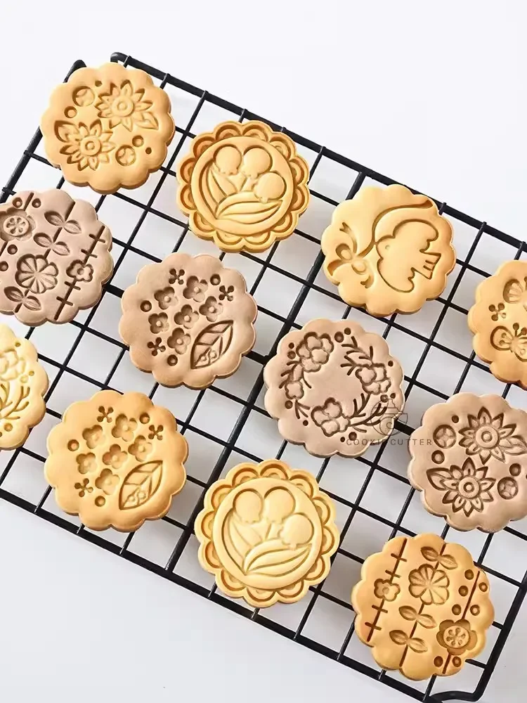 7Pcs/Set Lily Flower Leaf Bird Pattern Cookie Cutter Korean Style Round Shape Biscuit Stamp Homemade DIY Cookie Press Mold  Tool