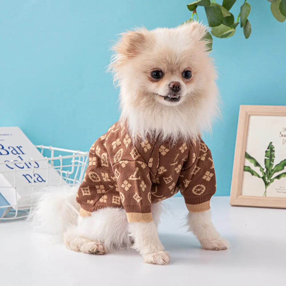 Pet Sweater Fadou Bomei Pet Clothing Luxury Fashion Brand Autumn and Winter Thickened Warm Dog Clothing