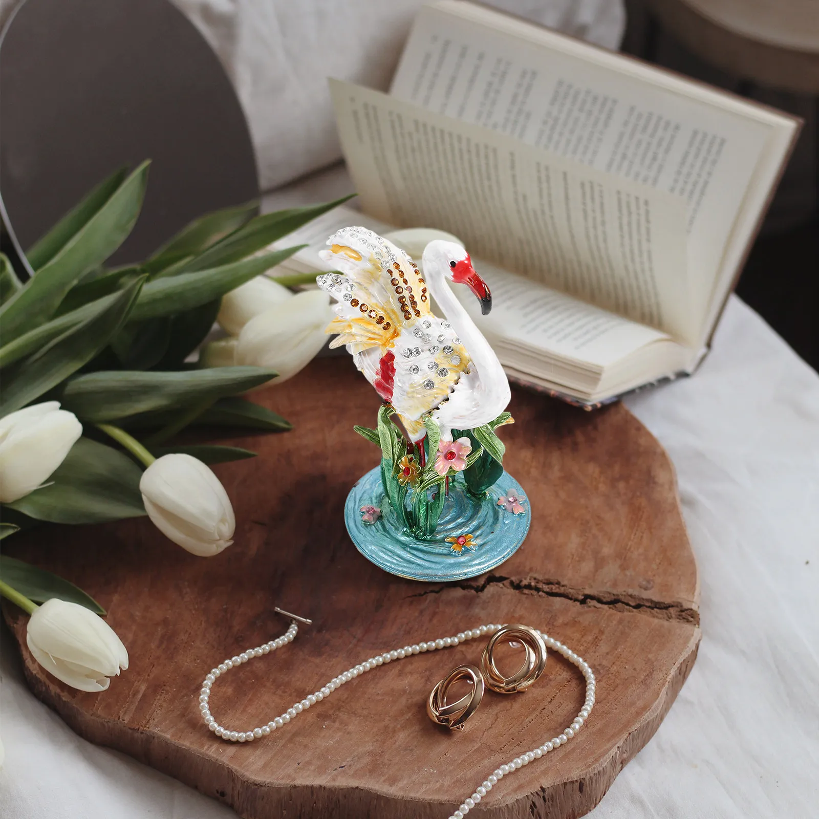 

Alloy Flamingo Jewelry Box Compact Portable Ring Earrings Storage Desktop Ornament Home Decor Flamingo Table Decoration Animal