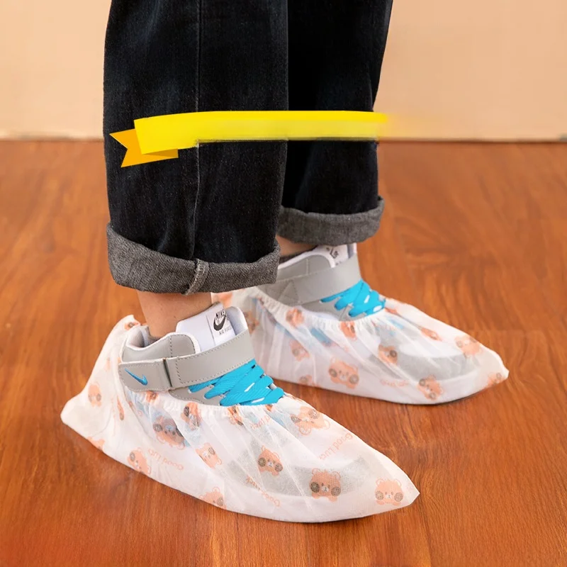Cartoon Print Shoe Covers Disposable Non-Woven Thickened Indoor Machine Room Anti-Slip Student Wearable Foot Covers Home Use