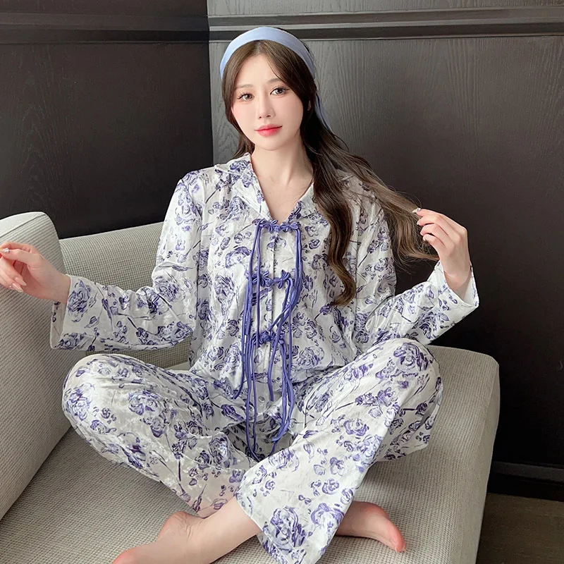 Autumn Winter Velvet Pajamas Women\'s Long Sleeve Velour Retro Print Fashion Polo Collar Cardigan Pants Home Clothes Suit