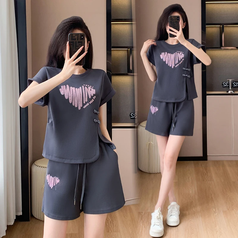 

2024 Summer New Style Women Large Women's Fashion Heavy Industry Embroidered Tops+Shorts Set 2pcs Suits Outfits