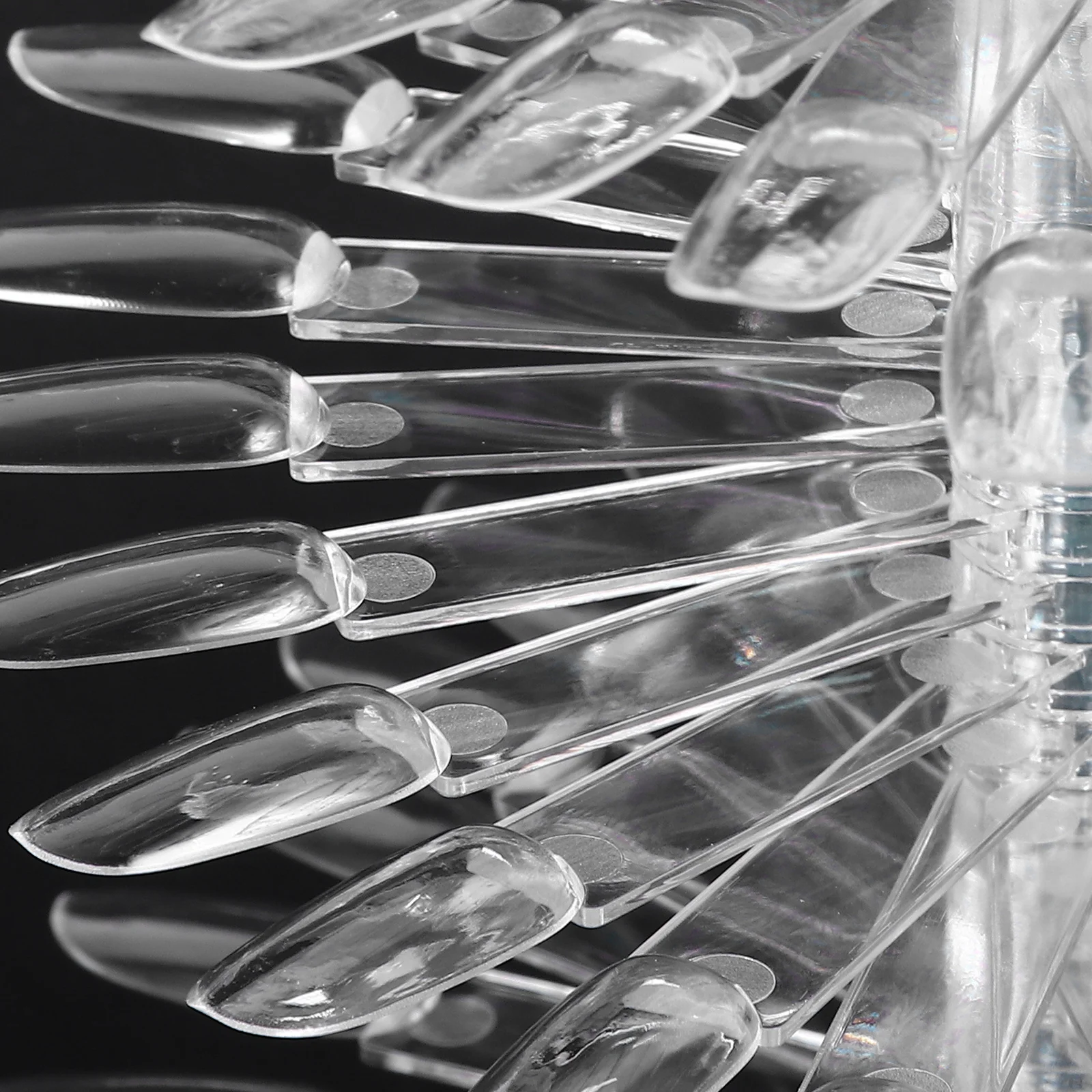 

Спиральная цветная подставка для дизайна ногтей, прозрачный акриловый держатель для практики дизайна ногтей для маникюрных советов, тренировочный инструмент, подставка для ногтей