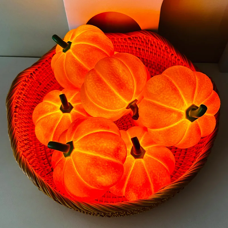 Halloween Pumpkin LED Night Light Battery Powered Warm Lantern For Kids Bedroom Decor Trick or Treat Party Home Holiday Decor