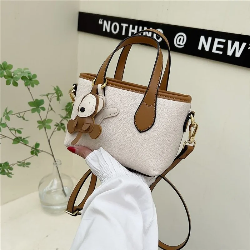 

Elegant Raffia And Leather Tote For Women Summer Beach Bag With Woven Details Chic Resort Wear And Vacation Essential