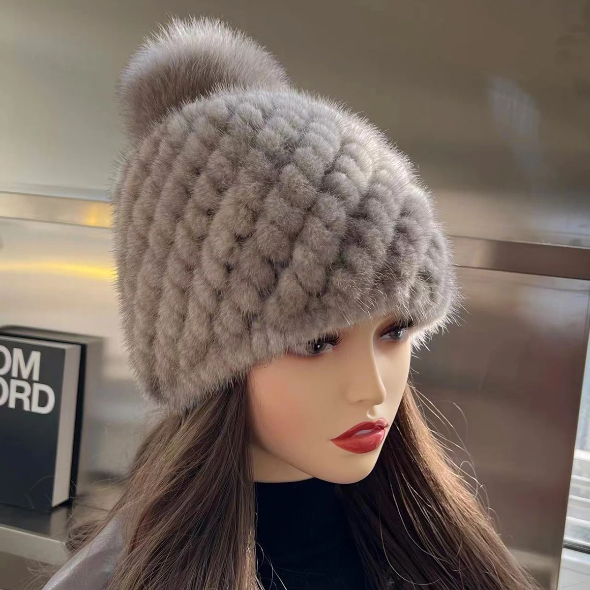 Ladies Winter Warm Elastic Natural Mink Fur Hat New Arrival Women Fashion Knitted Real Fur Hats Girl Fox Fur Pompoms Caps