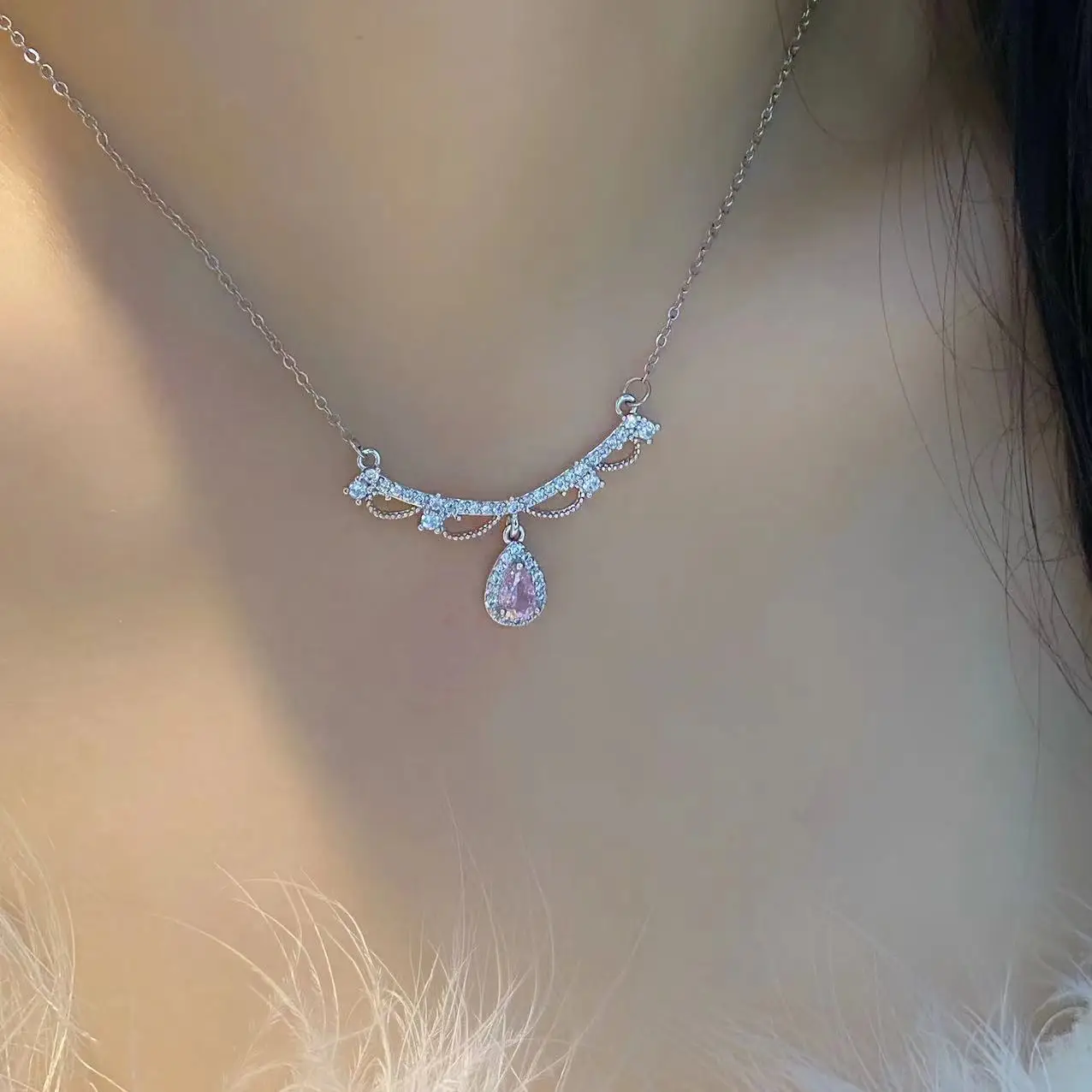 

Girl's Pink Diamond Water Drop Necklace, niche, high-end, collarbone chain, versatile pendant, necklace, temperament