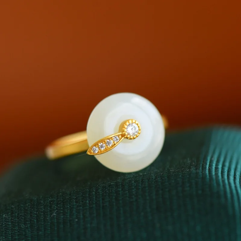 

S925 Серебряное позолоченное женское кольцо Hetian White Peace с инкрустацией кирпичом и открытым нефритом