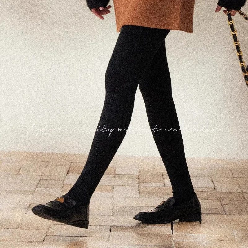 

One Piece for Whole Winter! Ultra Stretch Thickened Leggings Women's Winter Warm Footed Tights for Outerwear