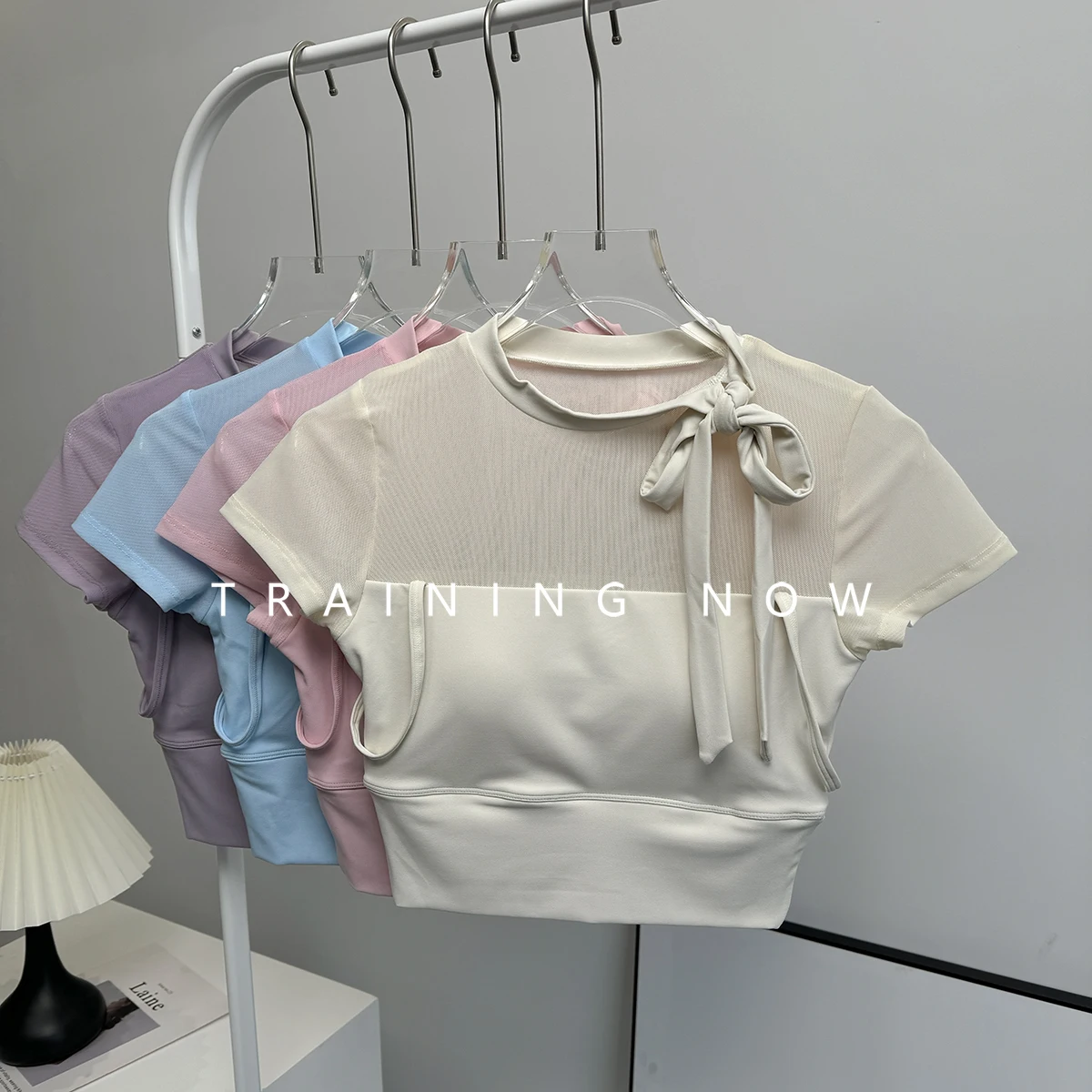 

High-value fitness short-sleeved women's summer sexy mesh yoga sports top with chest pad running training quick-drying suit