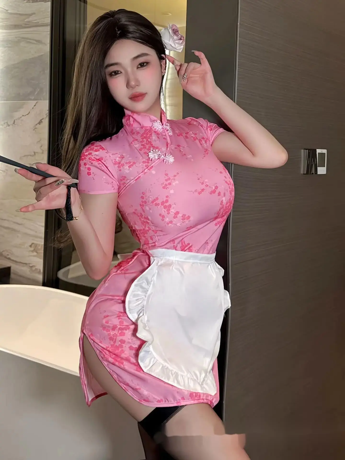 Female Sexy Chinese Cheongsam Embroidery Half High Collar Waist Bundling Appear Thin Tight Fitting Sweet Women's Dresses  EQMO