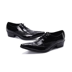 Elegant Black Patent Leather Man Brogue Shoes Business Prom Banquet Dress Shoes Big Size Lace Up Men Office Formal Oxfords Shoes