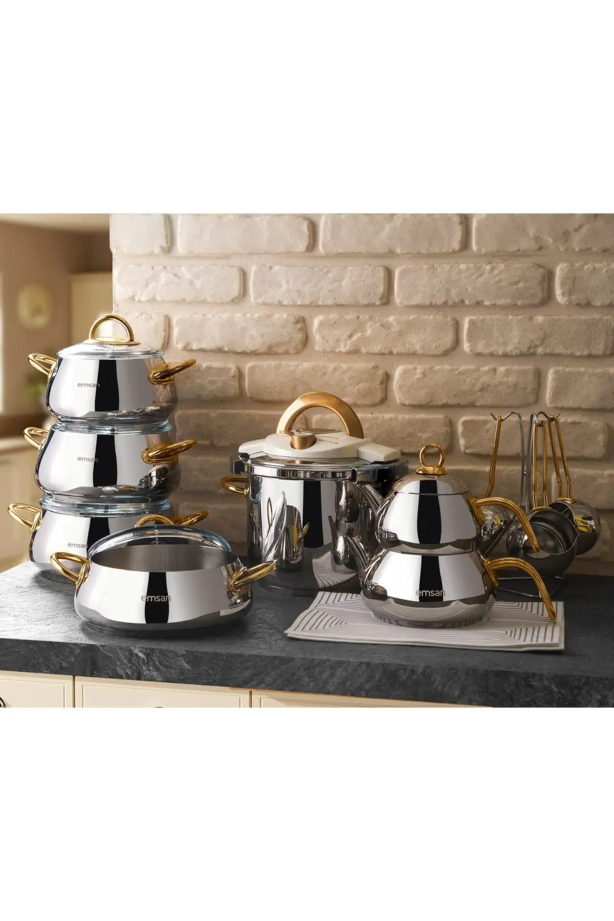 DOLBOVI Everest Gold 17 piece steel dowry Set Cookware Set