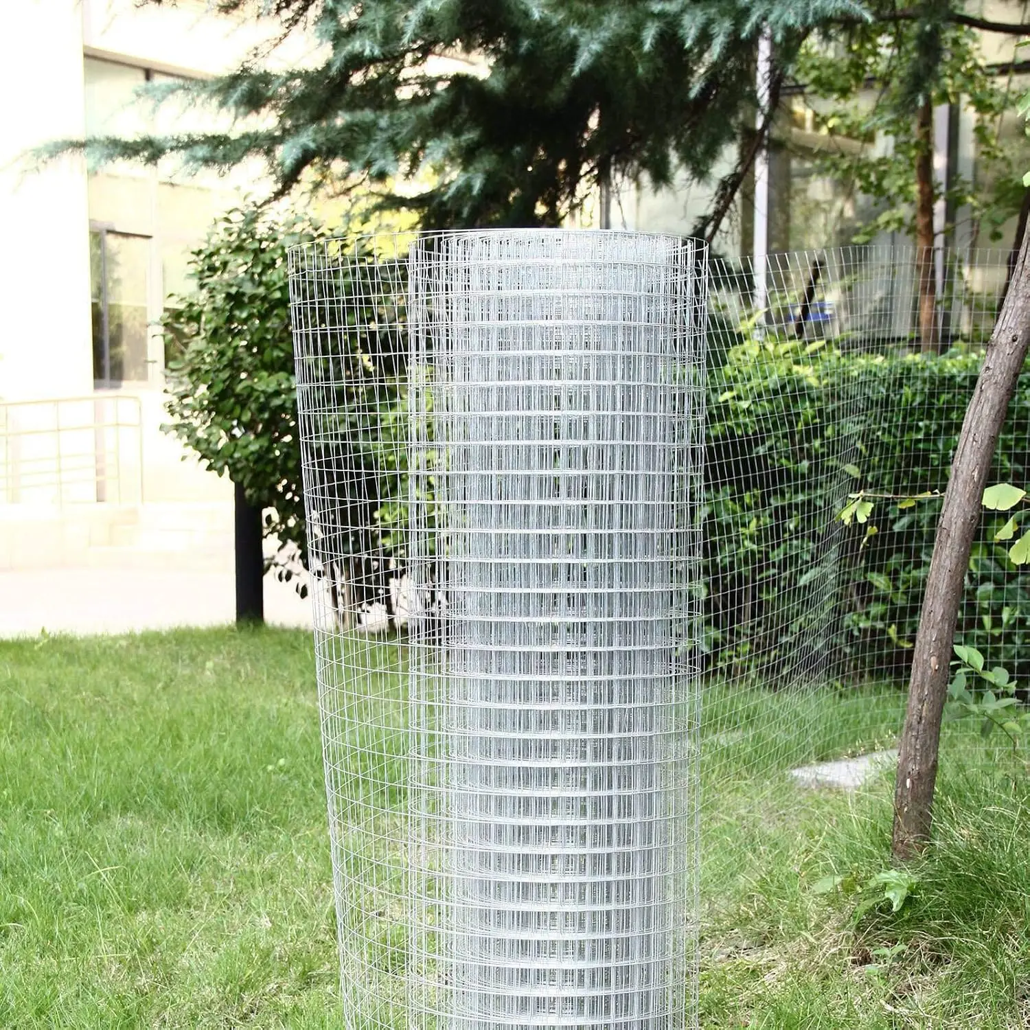 Galvanized Welded Wire Gauze Welded Wire Mesh No Rust Mesh Hot-dipped Galvanized Welded Wire Mesh Fencing Animals Enclosure Net